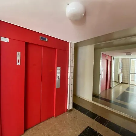 Les Meubles Les Domes Du Parc Lägenhet