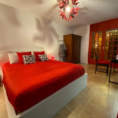 Les Meubles Les Domes Du Parc * קלרמונט-פרנד