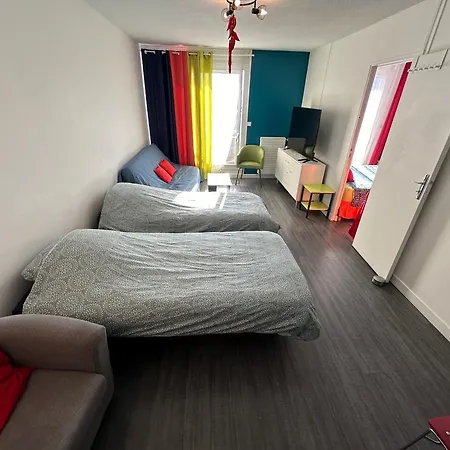 Les Meubles Les Domes Du Parc דירה *