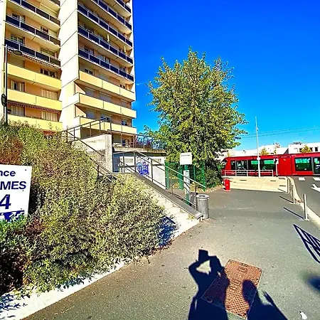 Les Meubles Les Domes Du Parc 公寓